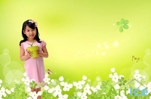 Pretty Little Girl with Flowers psd for Photoshop